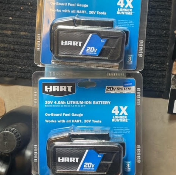 Hart 4X 20V batteries - Picture 2 of 3